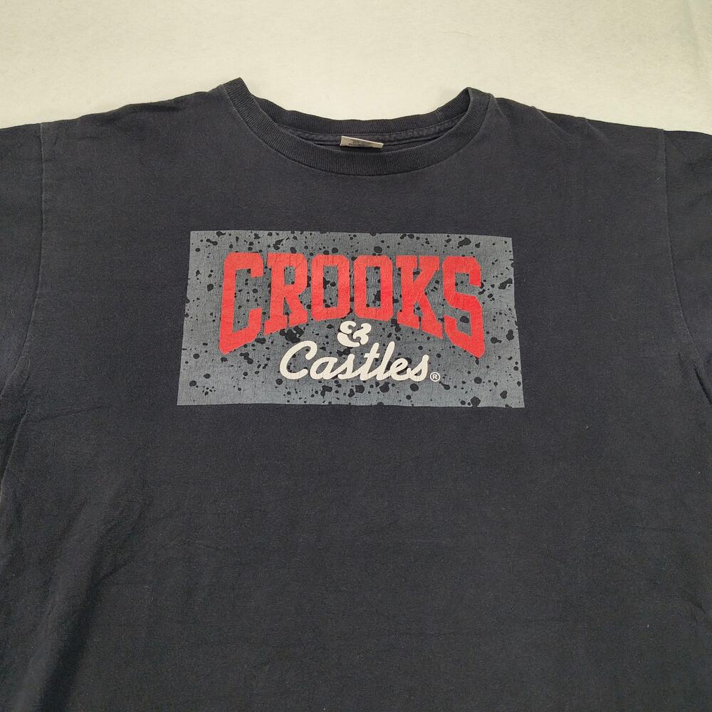 Crooks and Castles Crew Neck Short Sleeve Band T Shirt Mens Size M Black Red